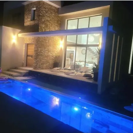 Magnifique Piscine Privee Jacuzzi *